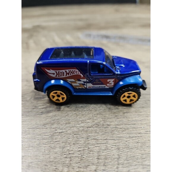 Hot Wheels Power Panel Van Diecast 1/64 Mattel Loose Toy Car - Picture 3 of 6